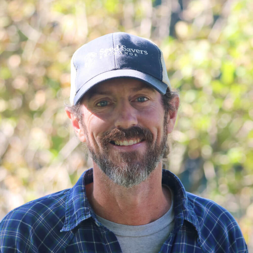 A headshot of Michael Washburn