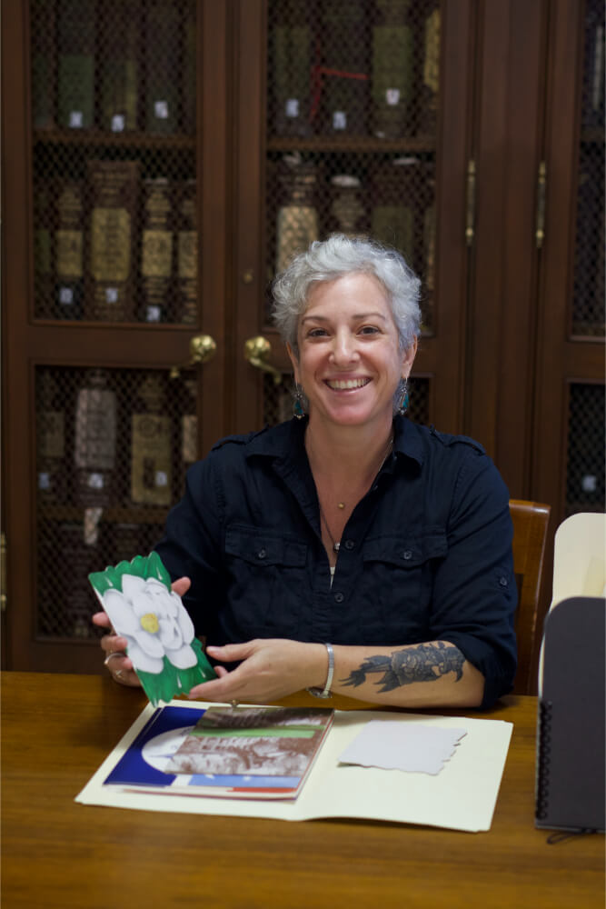 A headshot of Jennifer Waxman